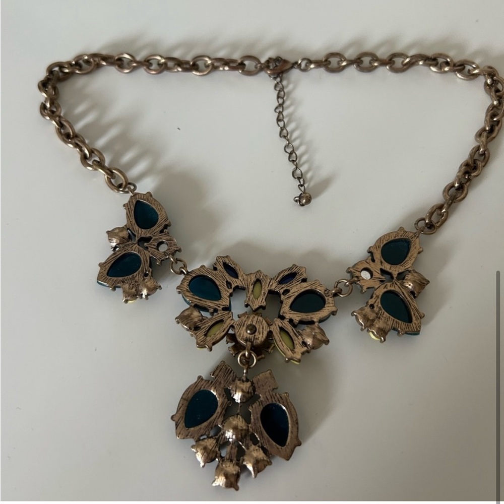 Statement Necklace - Picture 5 of 5